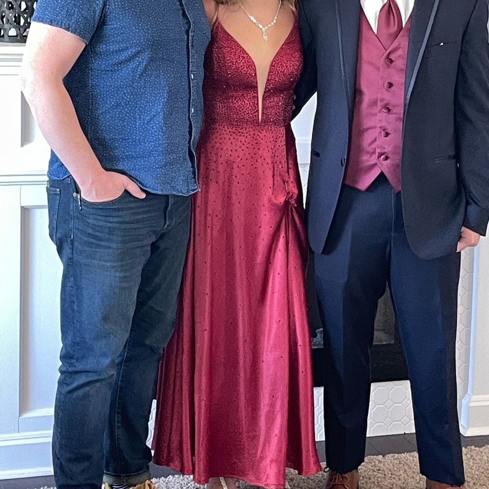 PROM DRESS